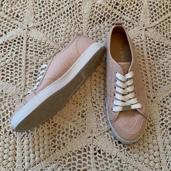 GUESS Pink Leather Sneakers Size 7 1/2 - Picture 2 of 10